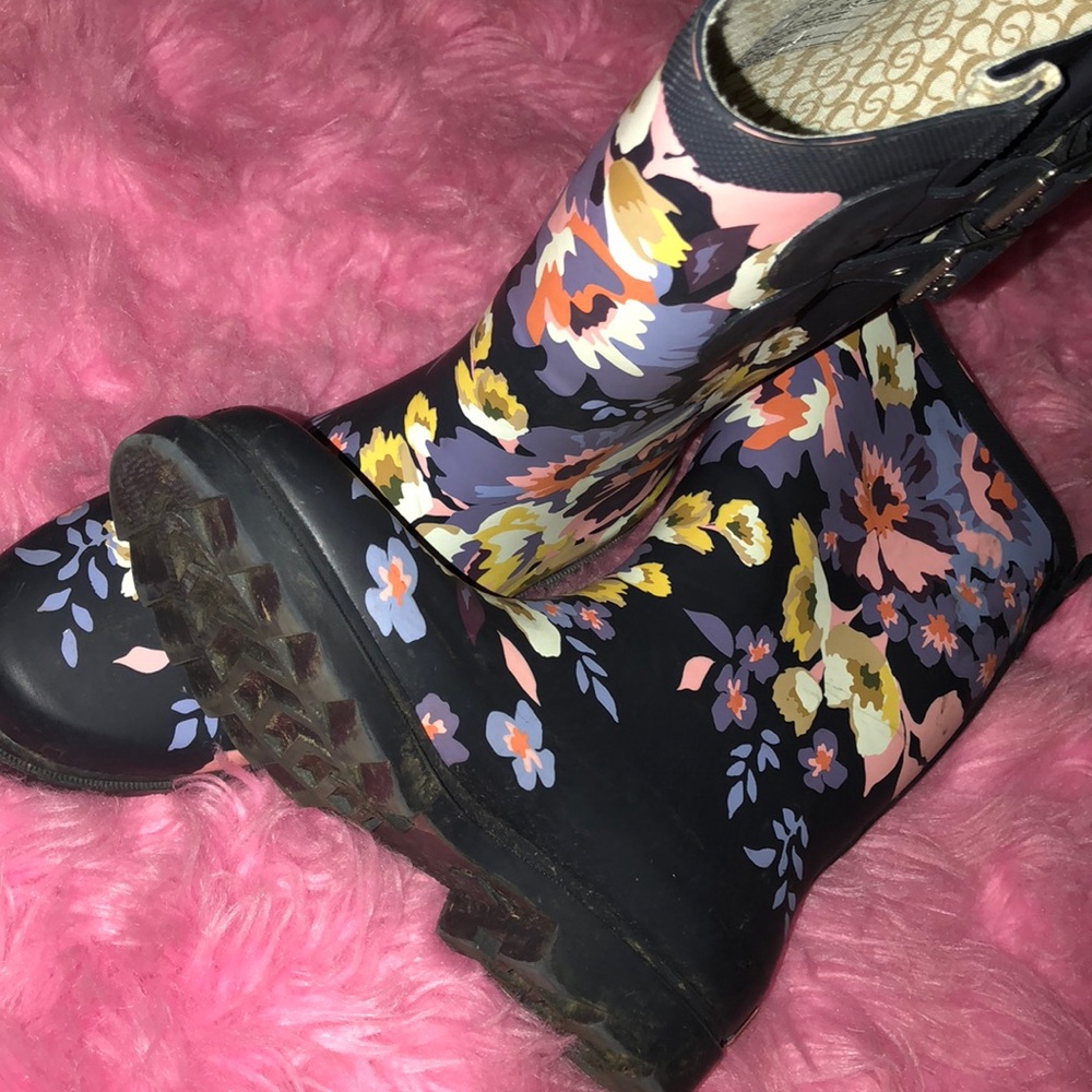 Rain boots